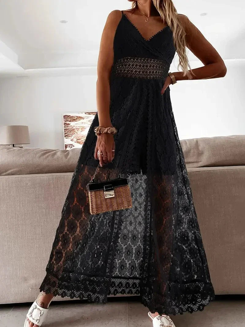 Sorelle | One-Piece Lace Chic