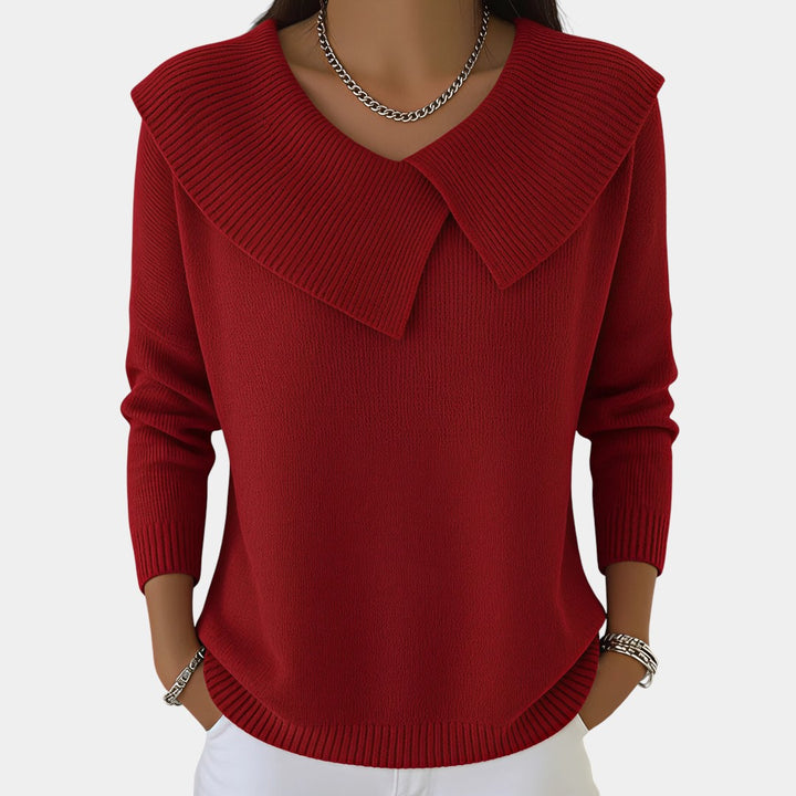 Linda | Soft Collar Sweater