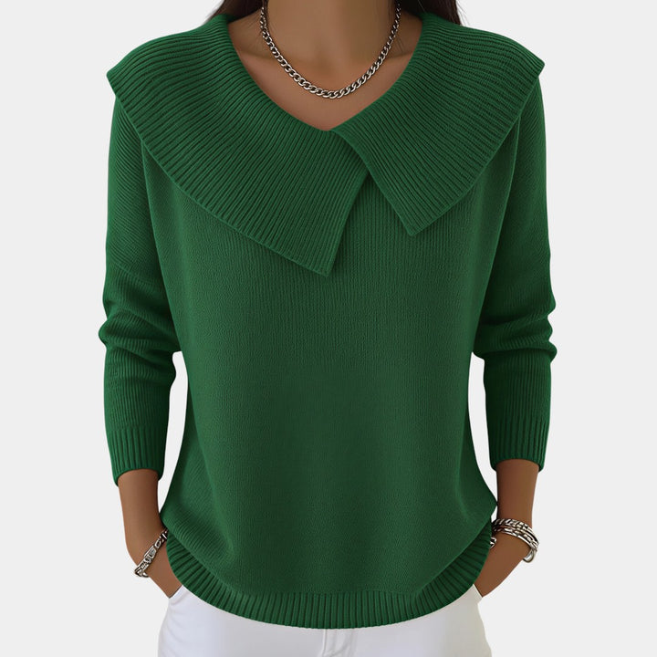 Linda | Soft Collar Sweater
