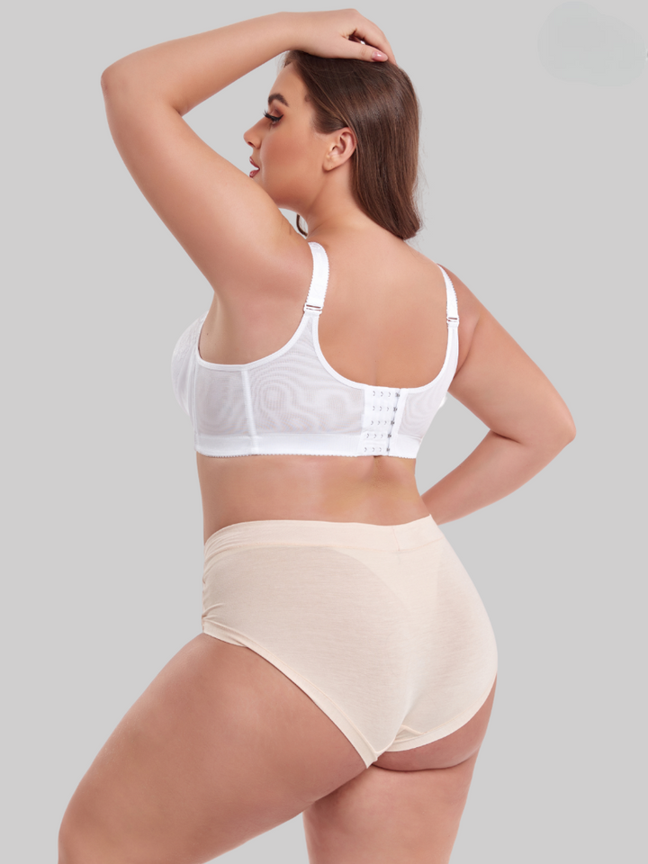 Style Montreal | Elegant Lace Push-Up Bra