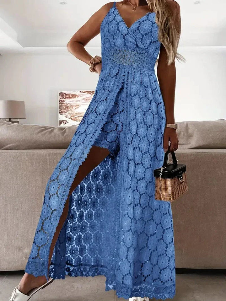 Sorelle | One-Piece Lace Chic