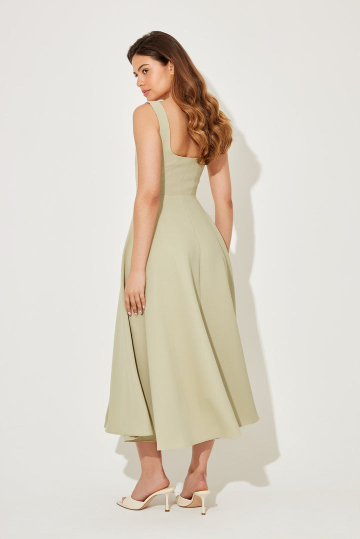 Abella | Timeless Flowy Dress