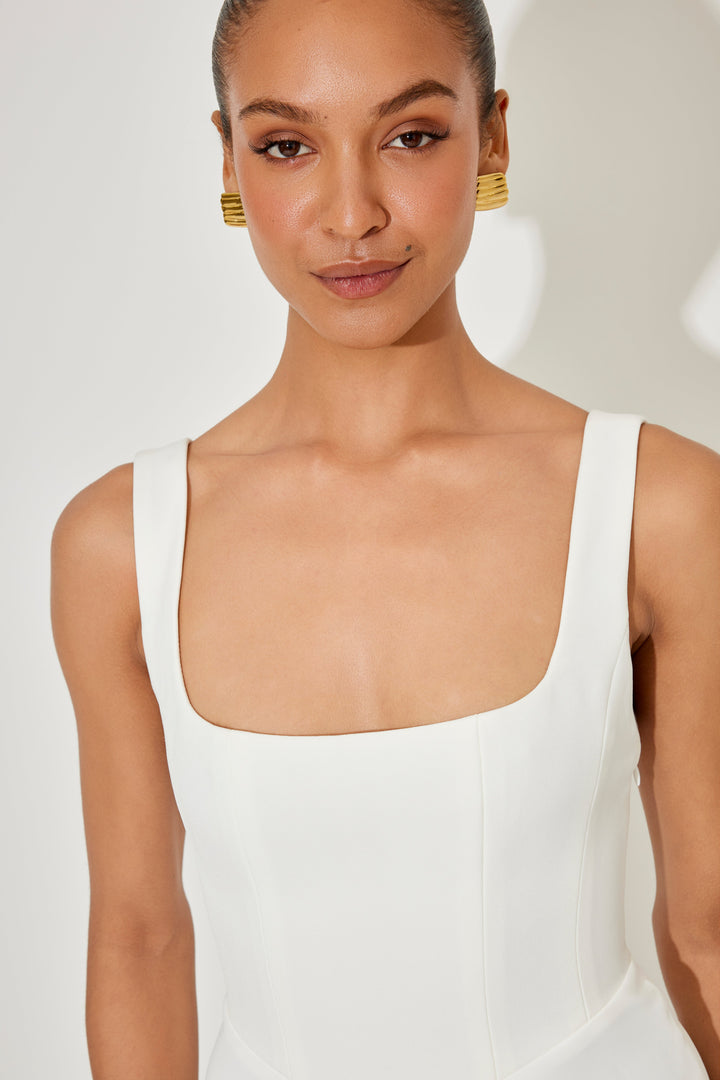 Abella | Timeless Flowy Dress