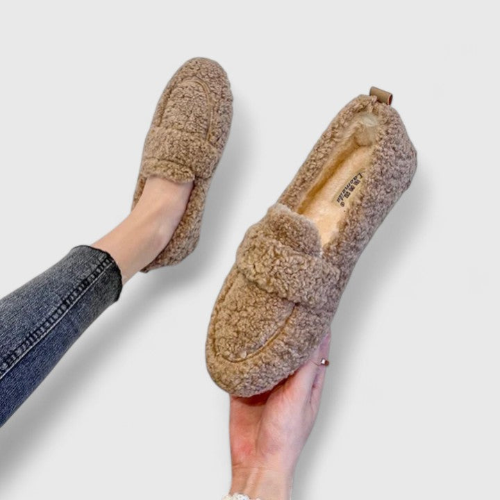 Seren | Warmth & Style Slippers