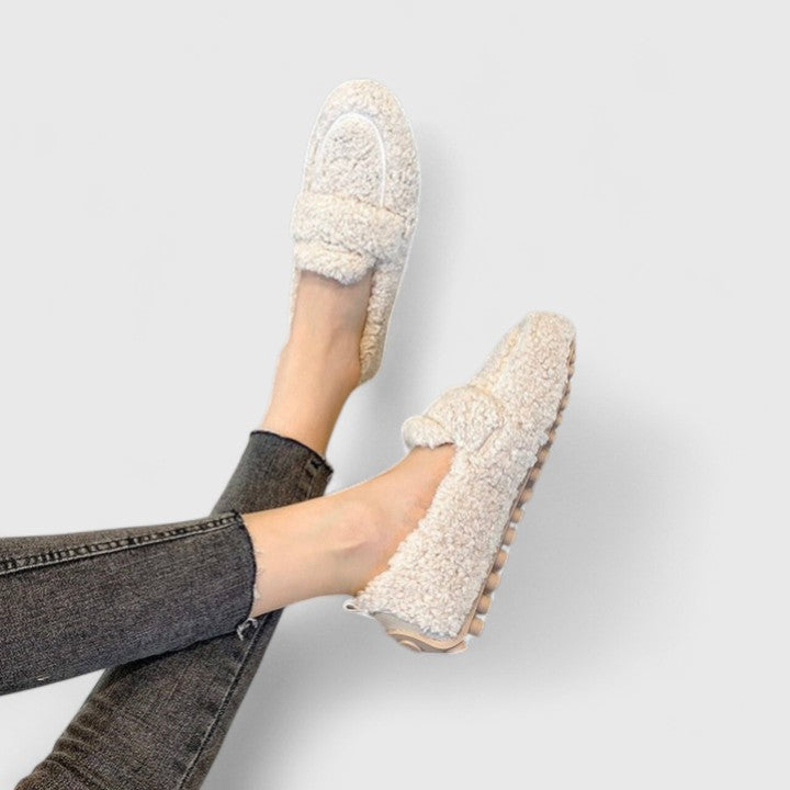 Seren | Warmth & Style Slippers