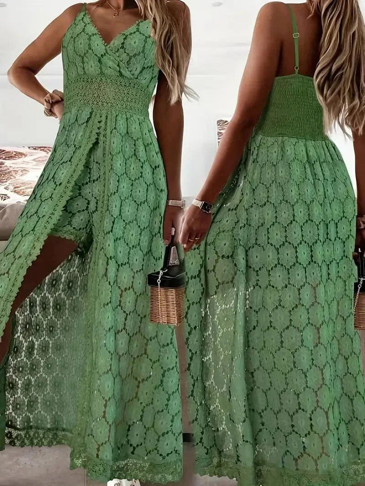 Sorelle | One-Piece Lace Chic